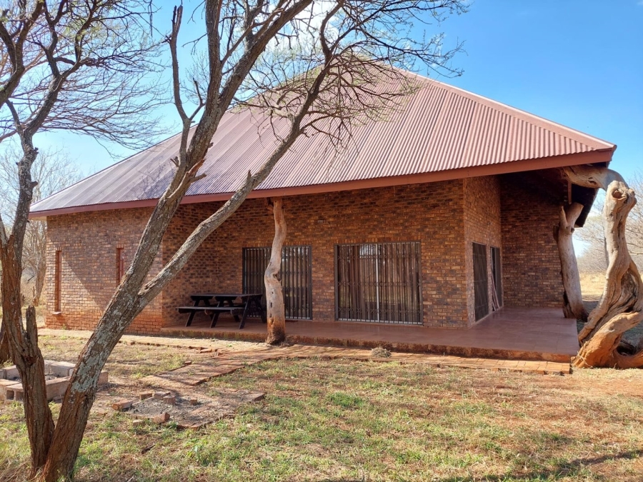 4 Bedroom Property for Sale in Northam Limpopo