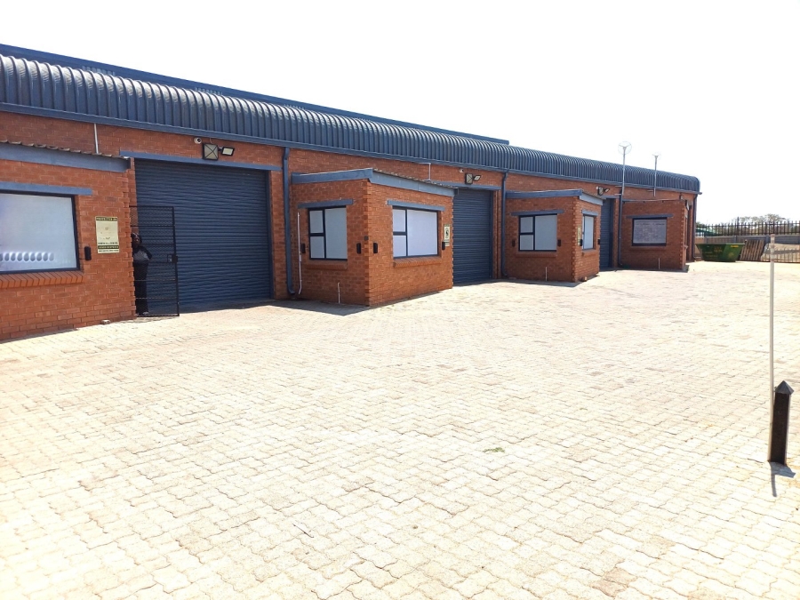 To Let commercial Property for Rent in Magna Via Industrial Limpopo