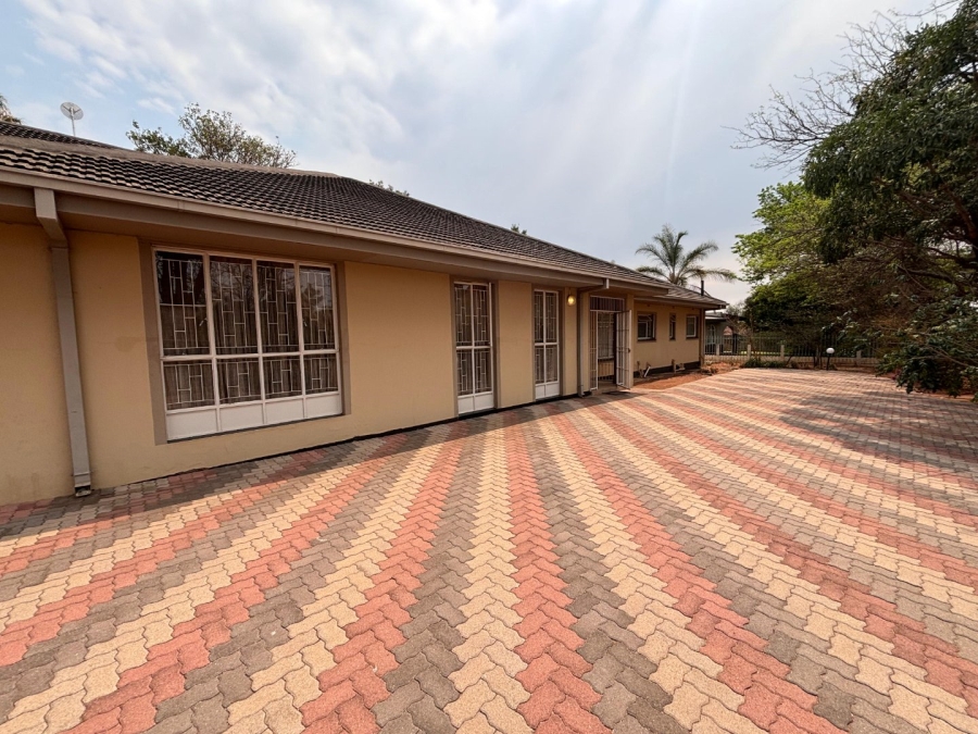 4 Bedroom Property for Sale in Bendor Limpopo