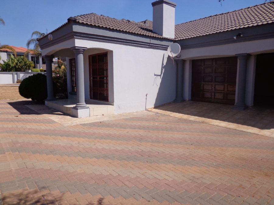 To Let 3 Bedroom Property for Rent in Serala View Limpopo