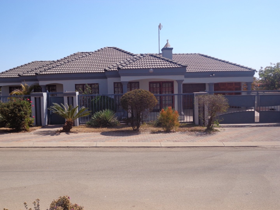 To Let 3 Bedroom Property for Rent in Serala View Limpopo