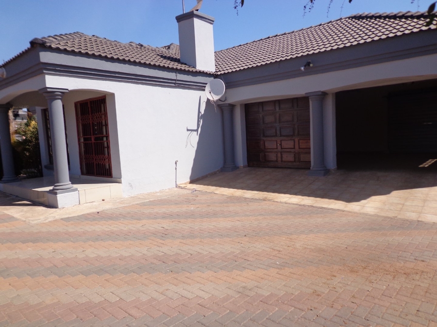 To Let 3 Bedroom Property for Rent in Serala View Limpopo