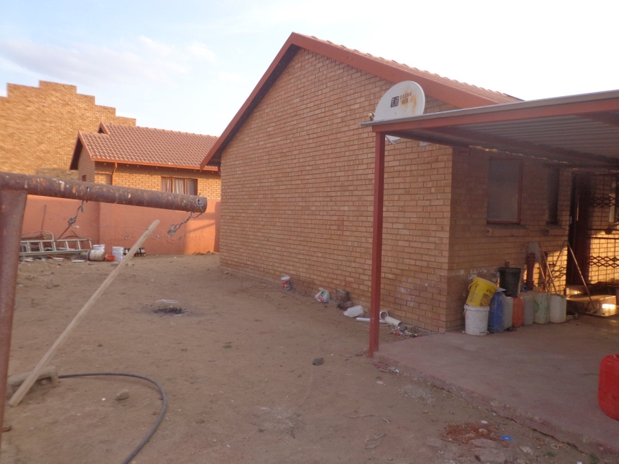 2 Bedroom Property for Sale in Ivydale Limpopo