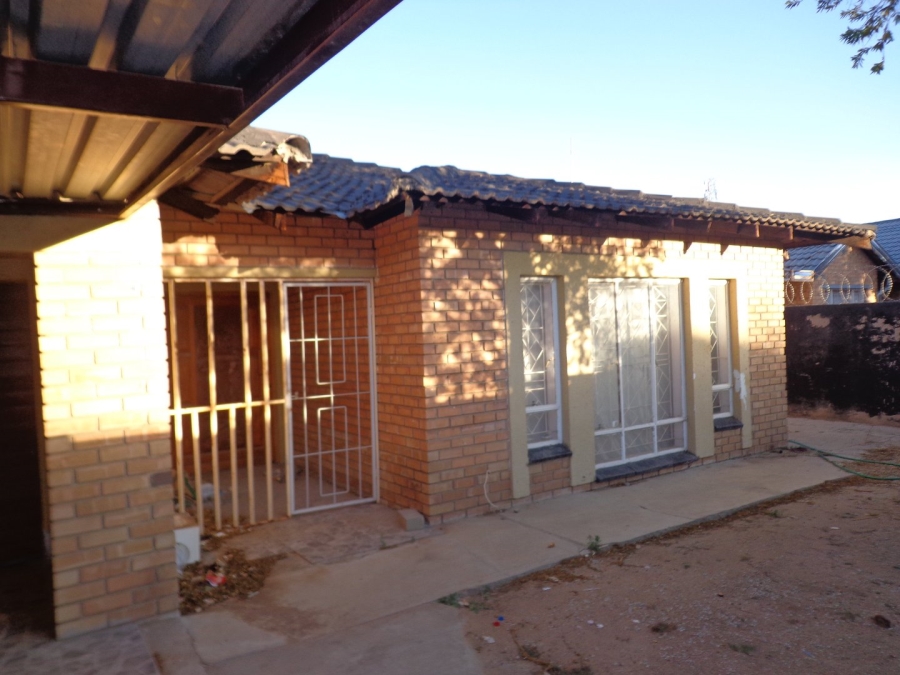 4 Bedroom Property for Sale in Emdo Park Limpopo