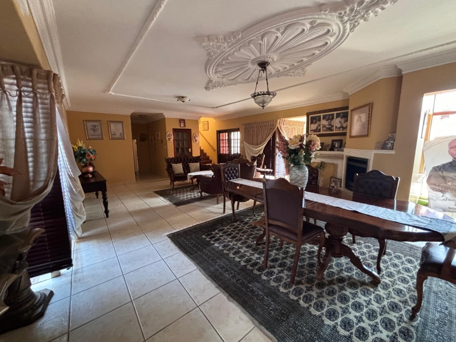 5 Bedroom Property for Sale in Sterpark Limpopo