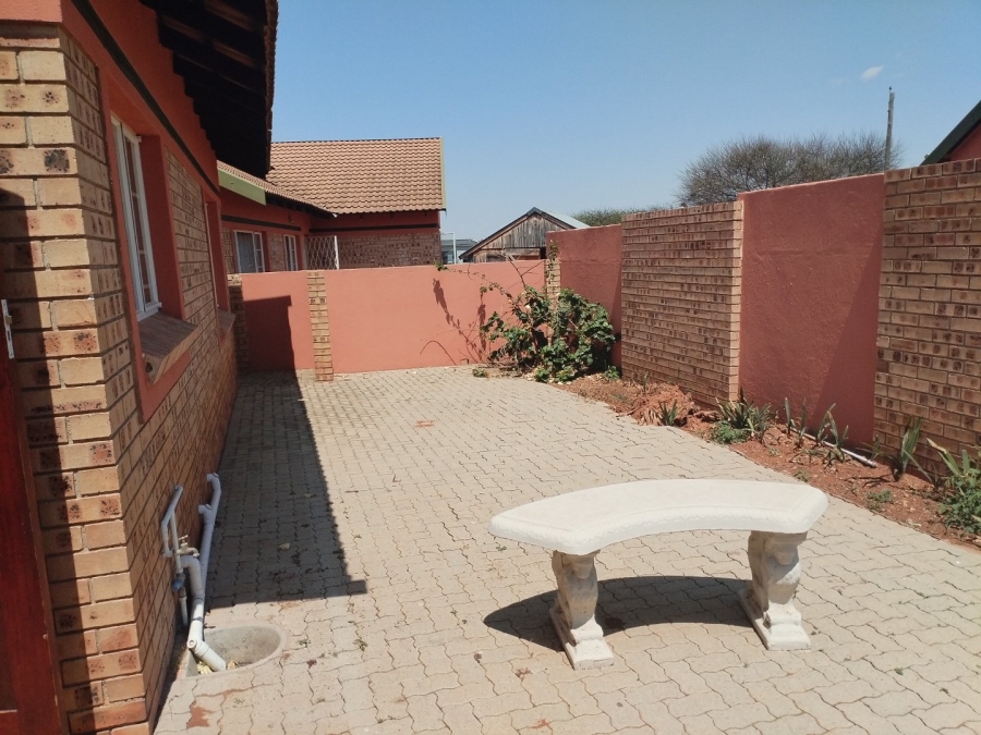 2 Bedroom Property for Sale in Bendor Limpopo