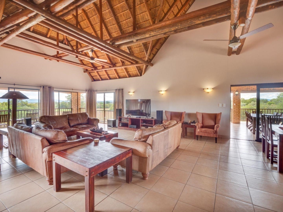 6 Bedroom Property for Sale in Zebula Golf Estate Limpopo