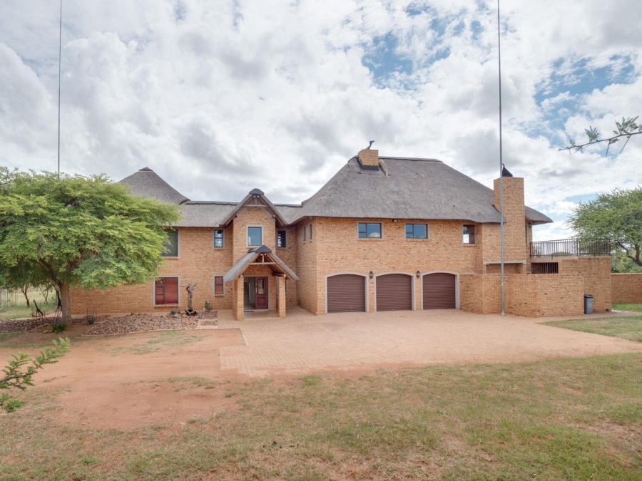 6 Bedroom Property for Sale in Zebula Golf Estate Limpopo