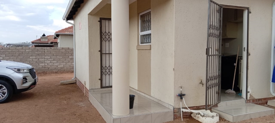 To Let 3 Bedroom Property for Rent in Southern Gateway Limpopo