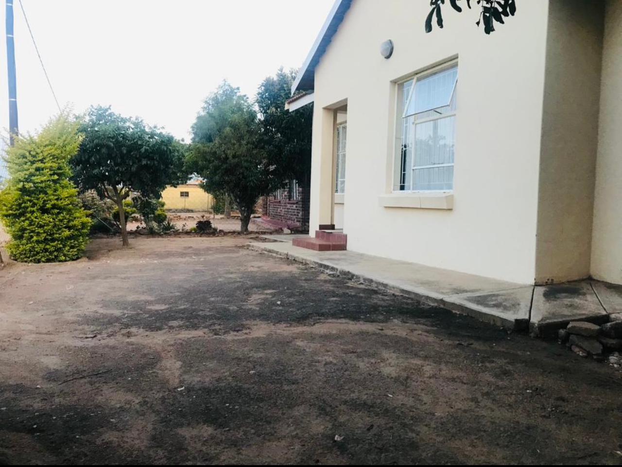 4 Bedroom Property for Sale in Seshego H Limpopo