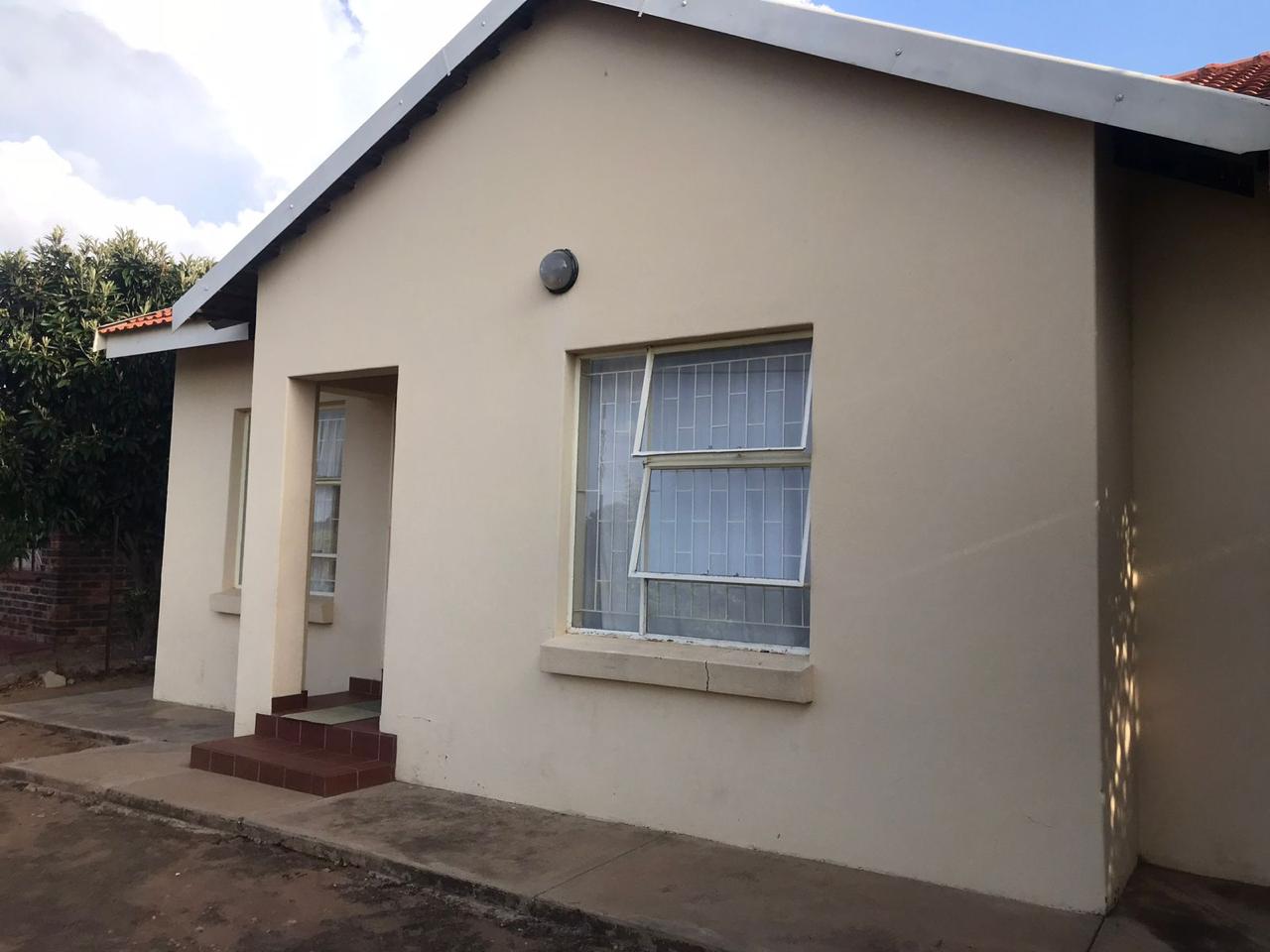 4 Bedroom Property for Sale in Seshego H Limpopo