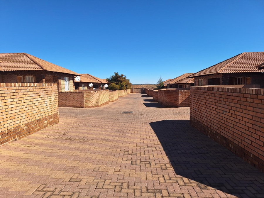 2 Bedroom Property for Sale in Waterberry Country Estate Limpopo