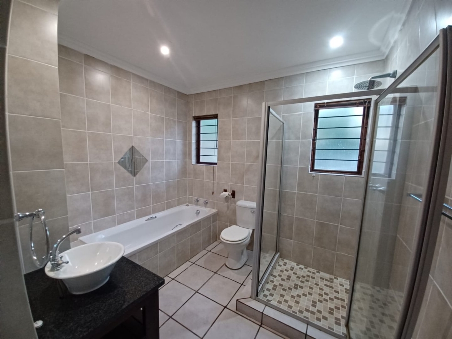 2 Bedroom Property for Sale in Aquapark Limpopo