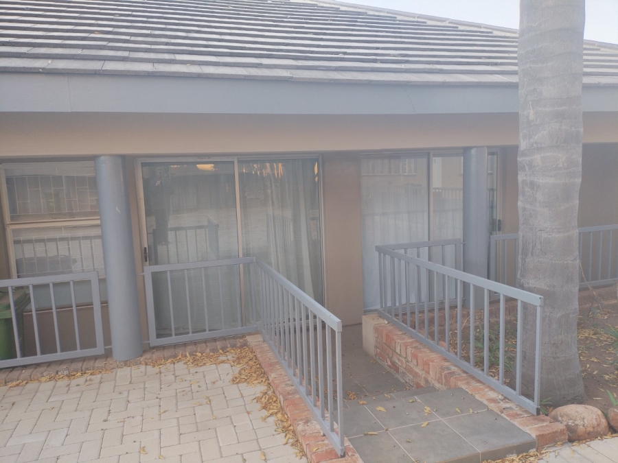 2 Bedroom Property for Sale in Polokwane Central Limpopo