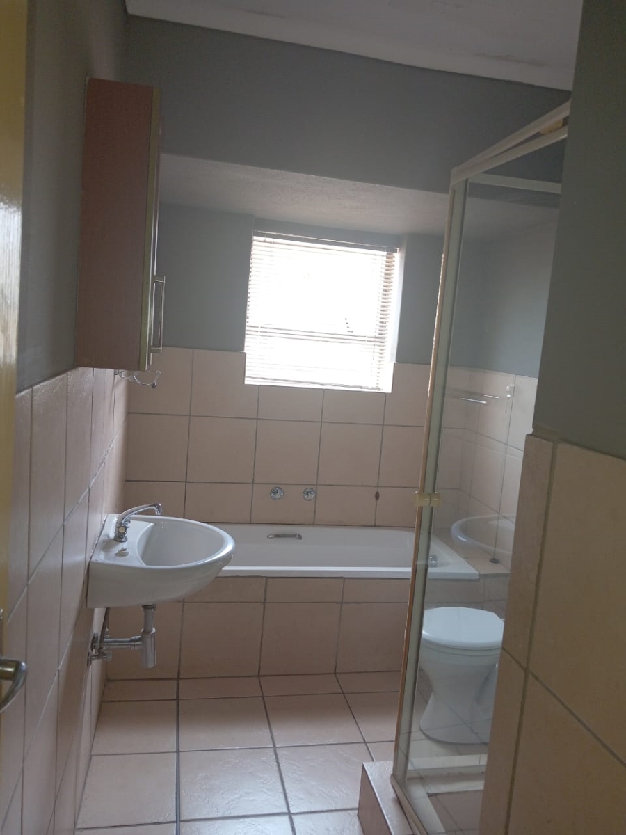 To Let 2 Bedroom Property for Rent in Thornhill Limpopo