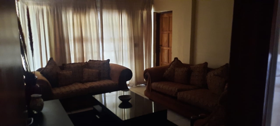 2 Bedroom Property for Sale in Seshego H Limpopo