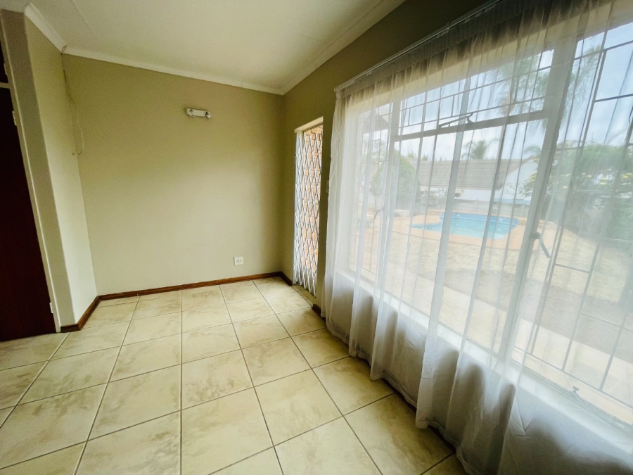 4 Bedroom Property for Sale in Silwerkruin Limpopo