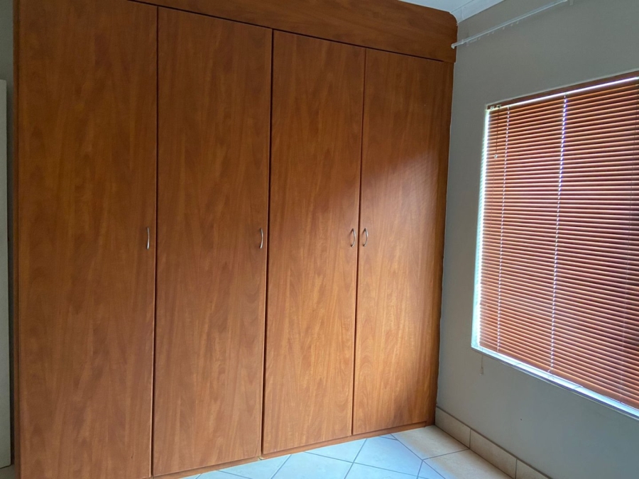 1 Bedroom Property for Sale in Penina Park Limpopo