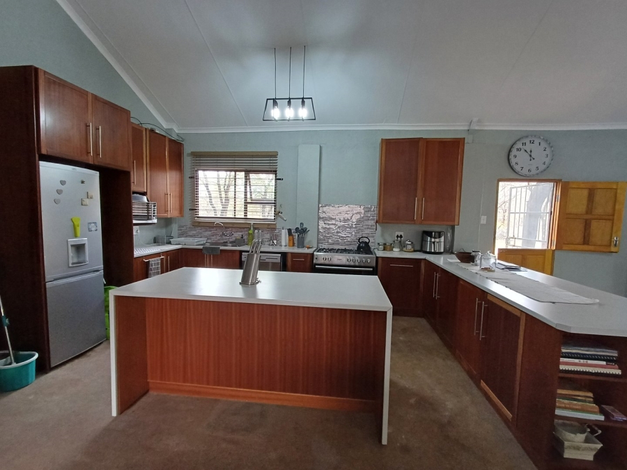  Bedroom Property for Sale in Kwaggasvlakte AH Limpopo