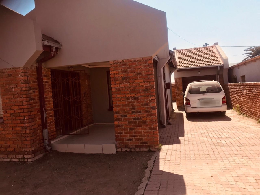 3 Bedroom Property for Sale in Seshego A Limpopo