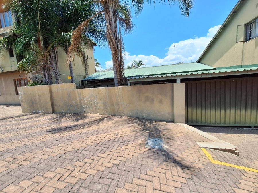 1 Bedroom Property for Sale in Polokwane Central Limpopo