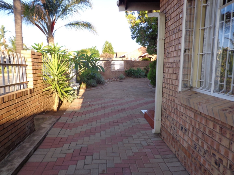 4 Bedroom Property for Sale in Bendor Limpopo