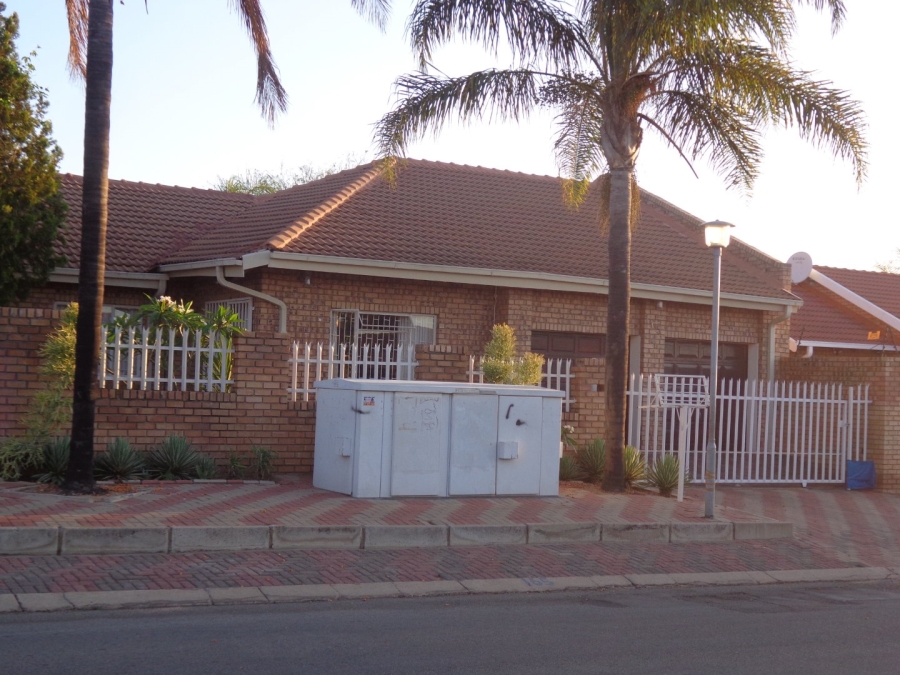 4 Bedroom Property for Sale in Bendor Limpopo