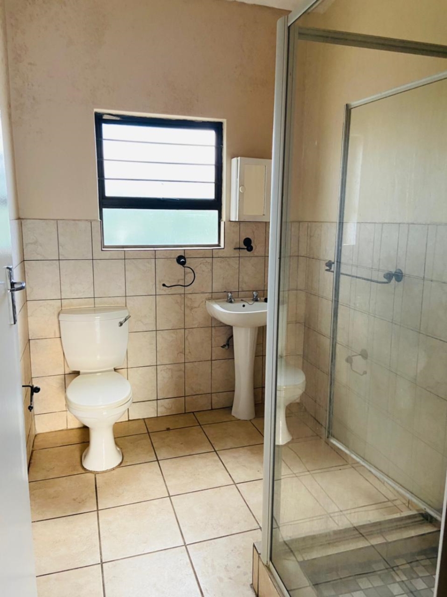 To Let 1 Bedroom Property for Rent in Penina Park Limpopo