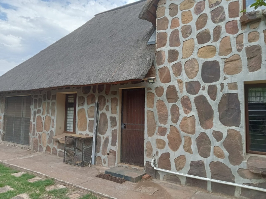 3 Bedroom Property for Sale in Mookgopong Limpopo