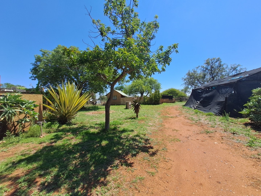 4 Bedroom Property for Sale in Myngenoegen A H Limpopo