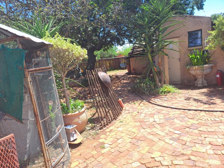 4 Bedroom Property for Sale in Myngenoegen A H Limpopo