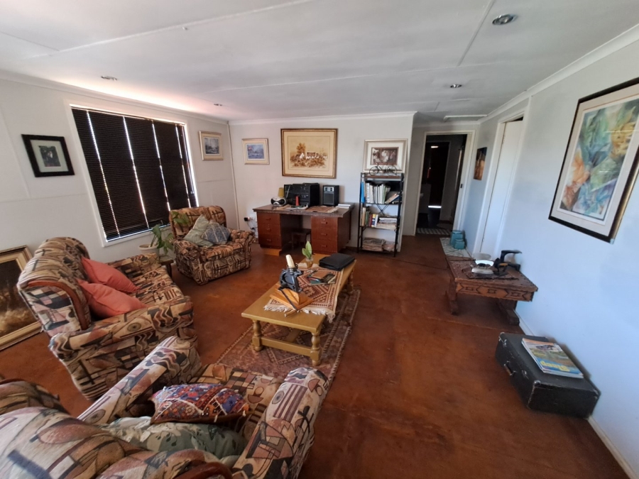 4 Bedroom Property for Sale in Myngenoegen A H Limpopo