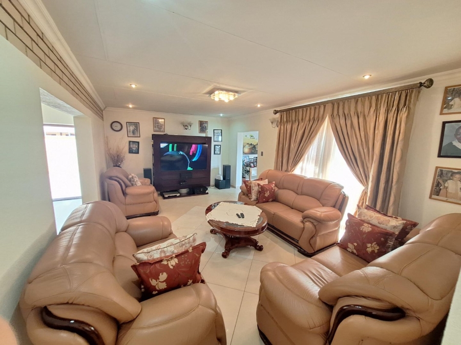 4 Bedroom Property for Sale in Waterberry Country Estate Limpopo