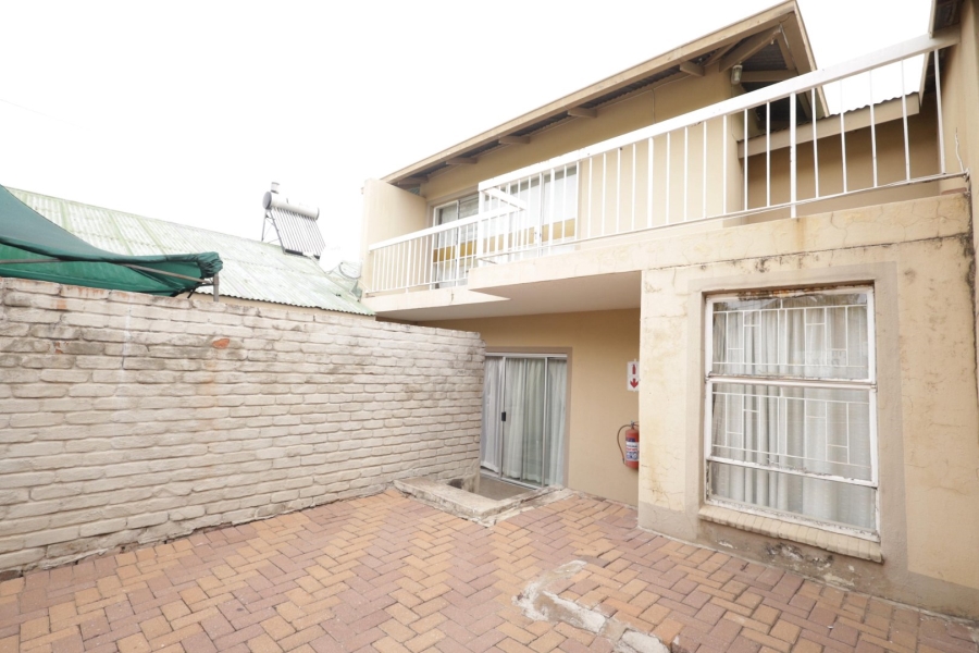 2 Bedroom Property for Sale in Polokwane Central Limpopo