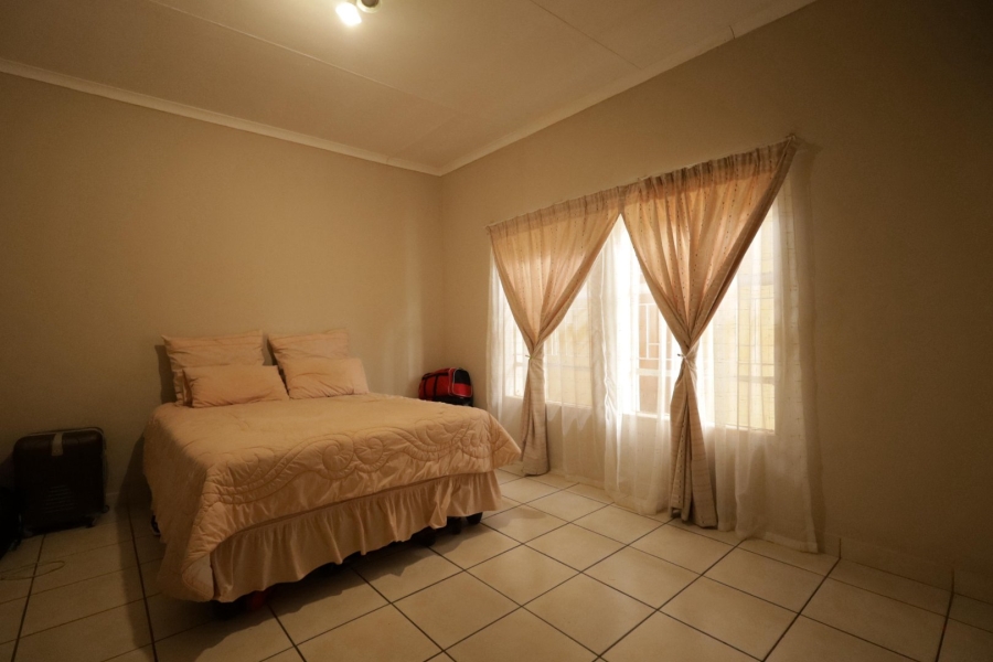 2 Bedroom Property for Sale in Polokwane Central Limpopo