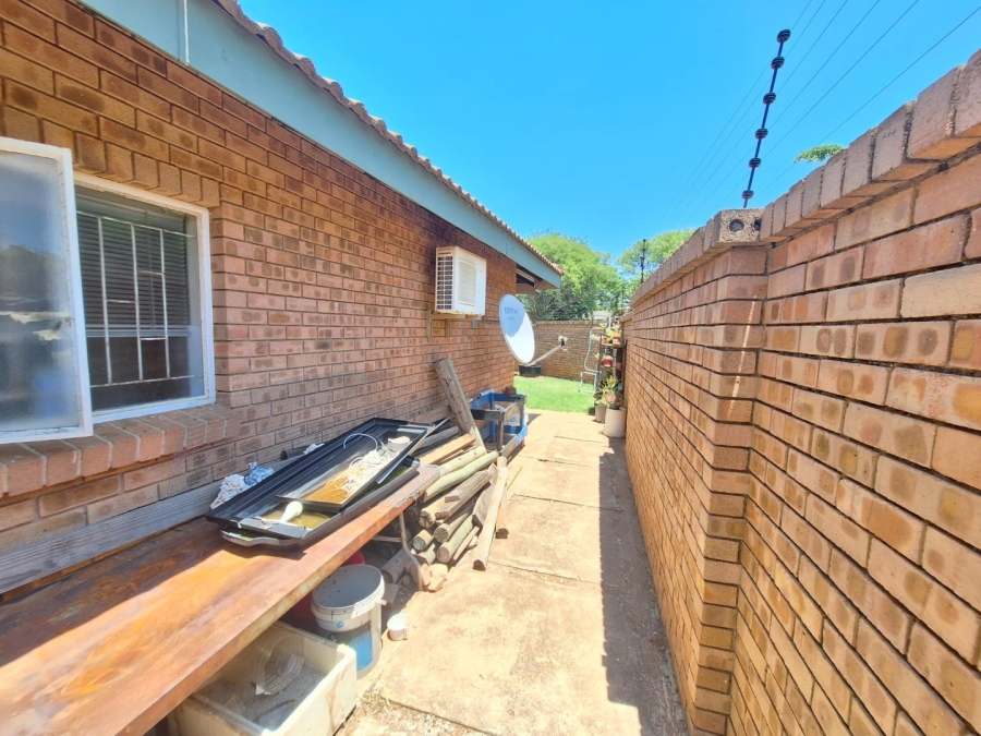 3 Bedroom Property for Sale in Bendor Ext 16 Limpopo