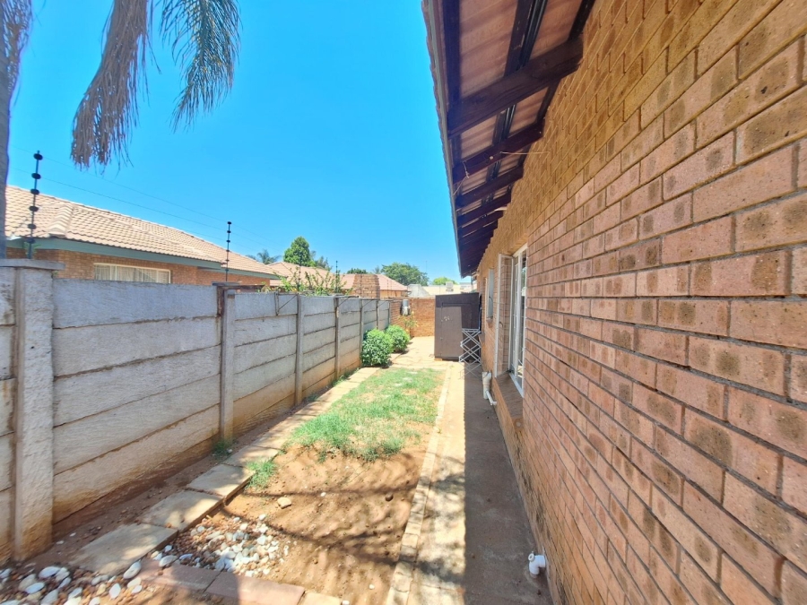 3 Bedroom Property for Sale in Bendor Ext 16 Limpopo