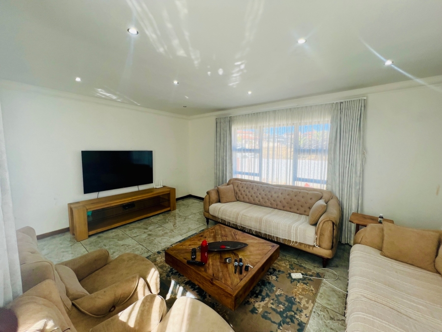 3 Bedroom Property for Sale in Woodhill Estate Limpopo