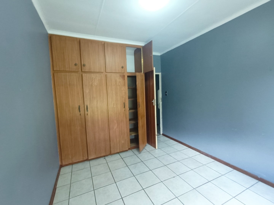 To Let commercial Property for Rent in Fauna Park Limpopo