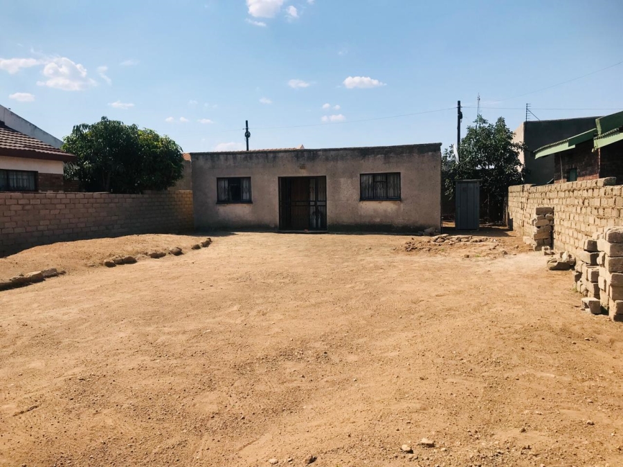 1 Bedroom Property for Sale in Seshego E Limpopo