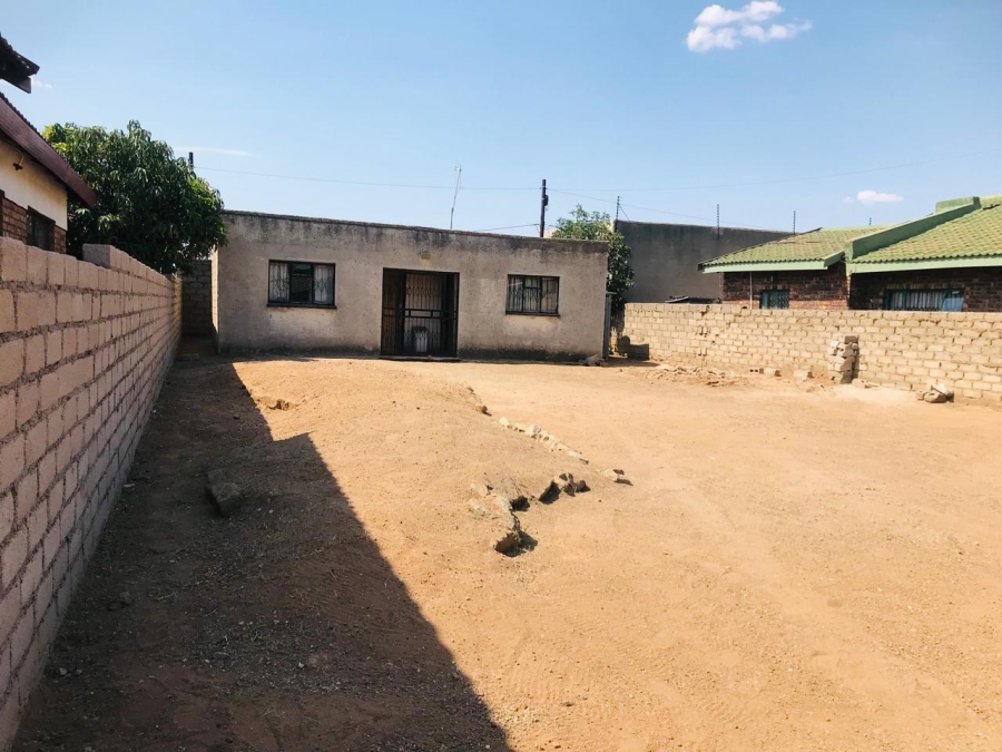 1 Bedroom Property for Sale in Seshego E Limpopo