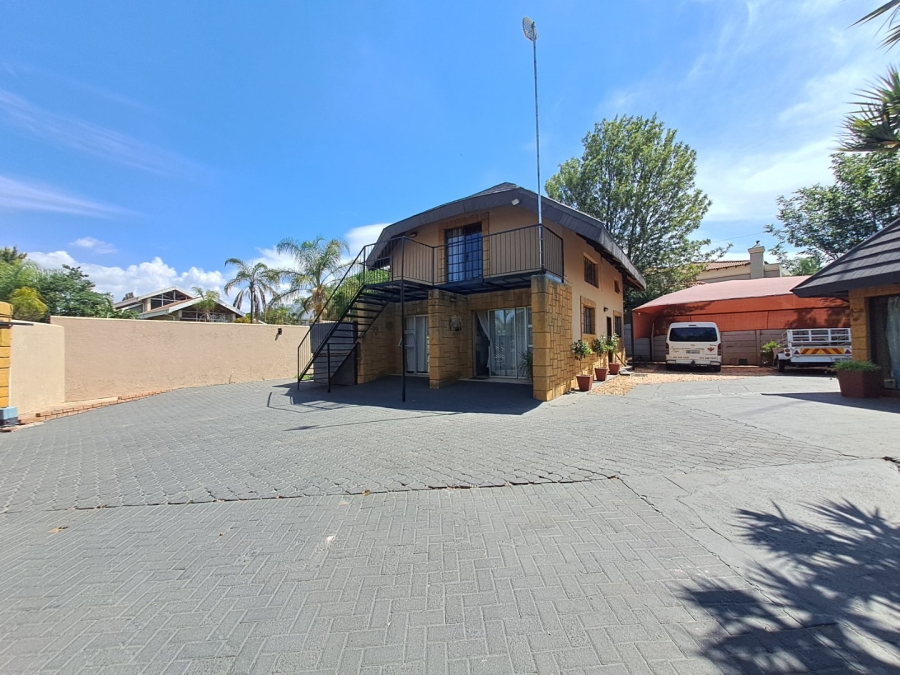 3 Bedroom Property for Sale in Bendor Limpopo