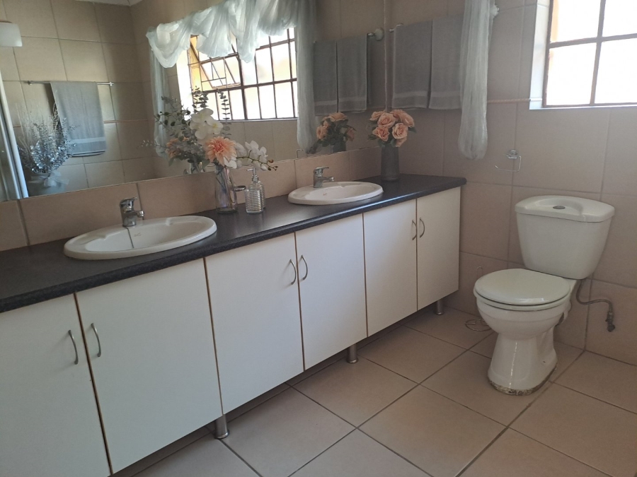 3 Bedroom Property for Sale in Bendor Limpopo