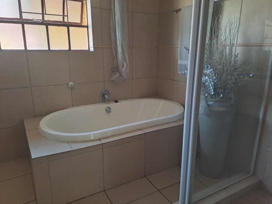 3 Bedroom Property for Sale in Bendor Limpopo