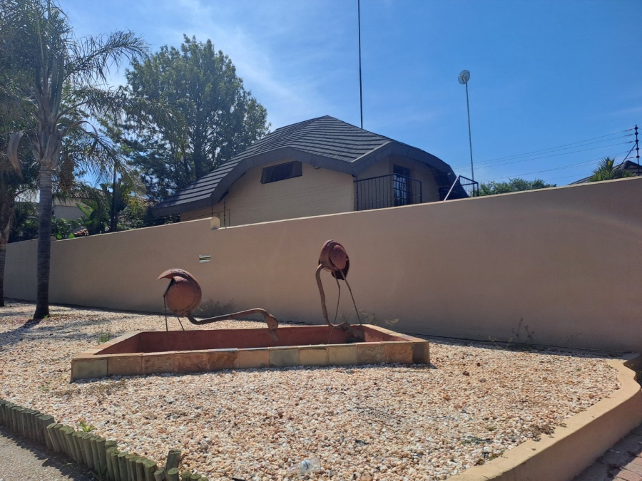 3 Bedroom Property for Sale in Bendor Limpopo