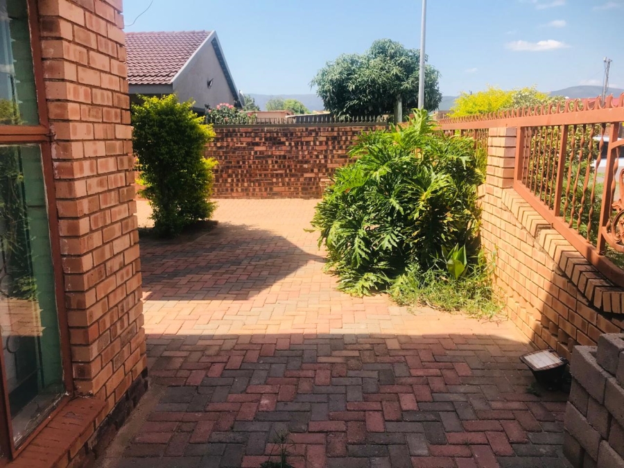 4 Bedroom Property for Sale in Lebowakgomo Zone A Limpopo