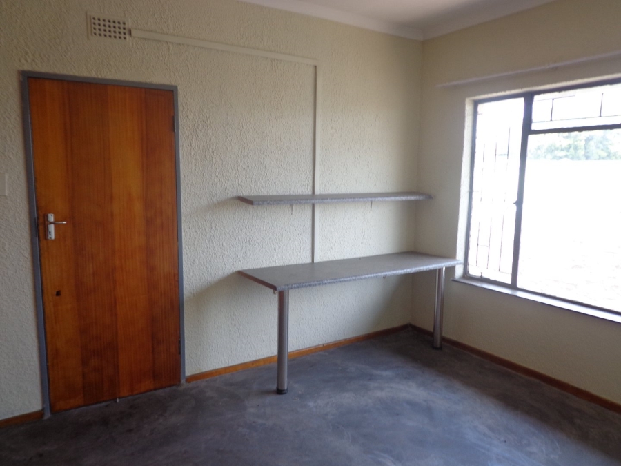 2 Bedroom Property for Sale in Polokwane Central Limpopo