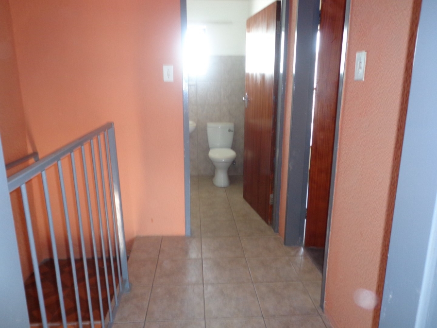 2 Bedroom Property for Sale in Polokwane Central Limpopo