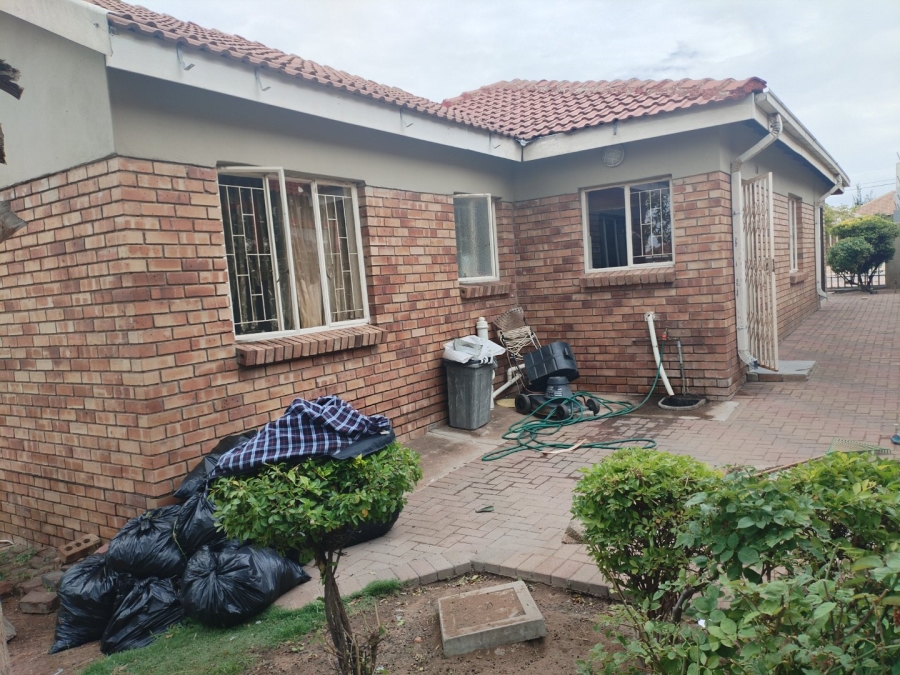 3 Bedroom Property for Sale in Bendor Limpopo