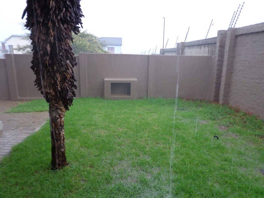 To Let 3 Bedroom Property for Rent in Woodhill Estate Limpopo